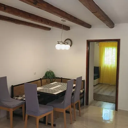 Apartmán Dinka Kornić