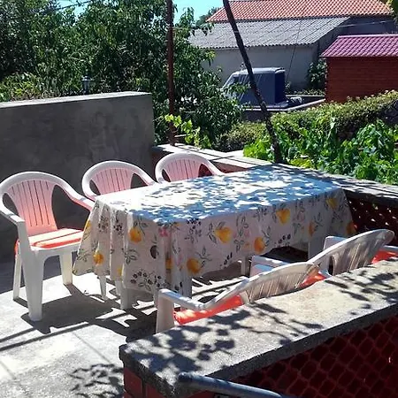 Dinka Apartament